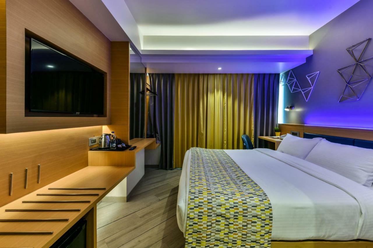 Indie Stays, Bkc Bombaim Exterior foto